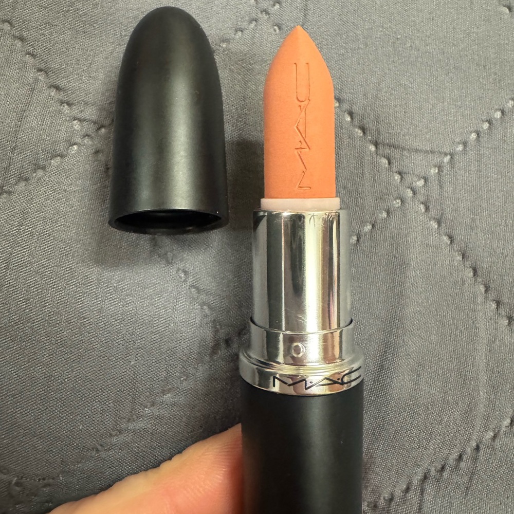 MAC Cosmetics Honeylove Lipstick